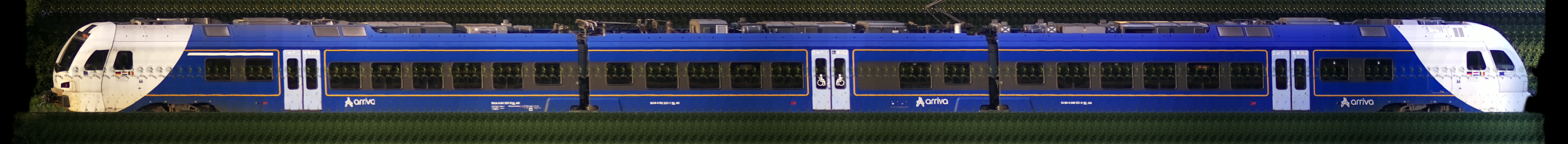 There should be a train photo here :'(