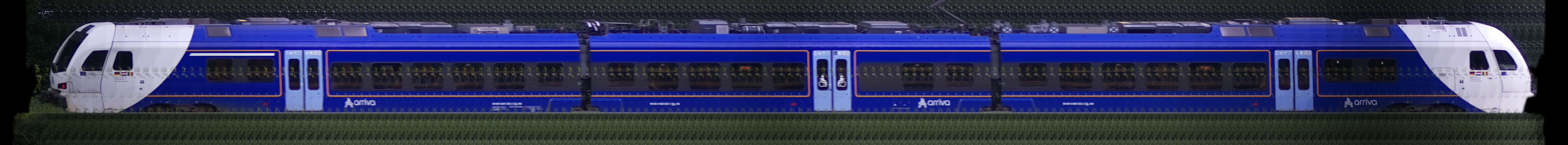 There should be a train photo here :'(