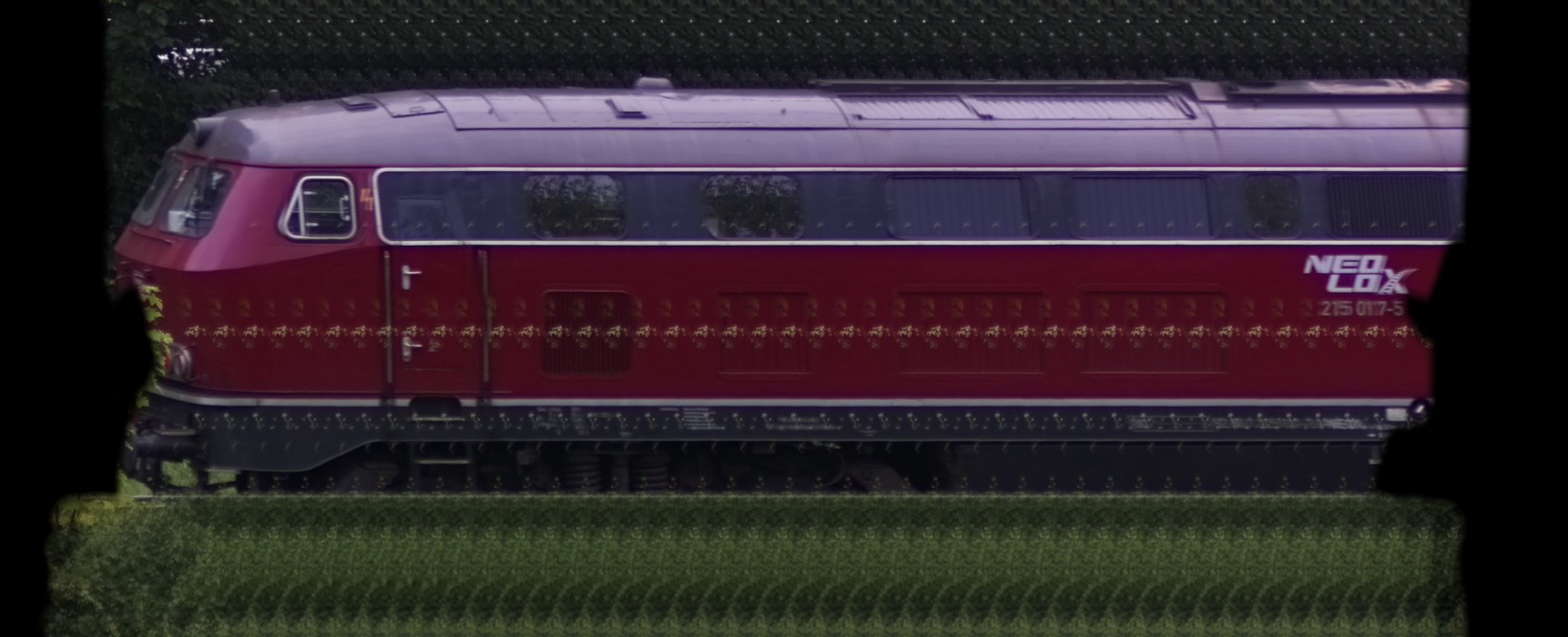 There should be a train photo here :'(