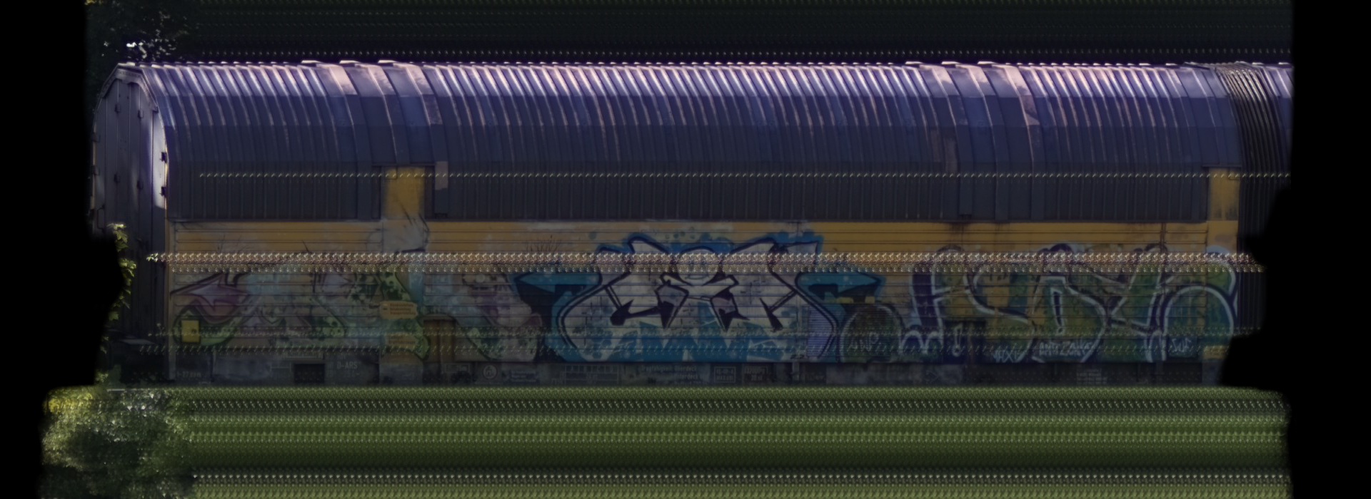 There should be a train photo here :'(