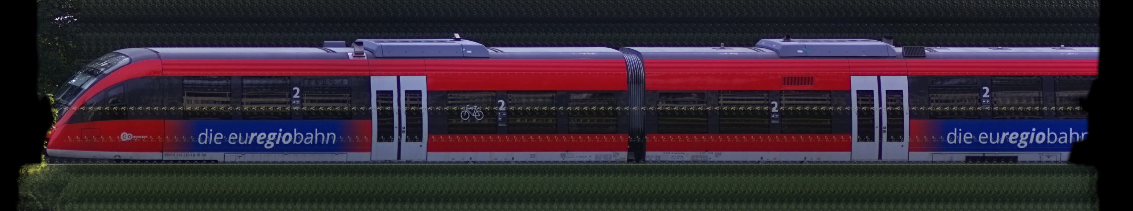 There should be a train photo here :'(