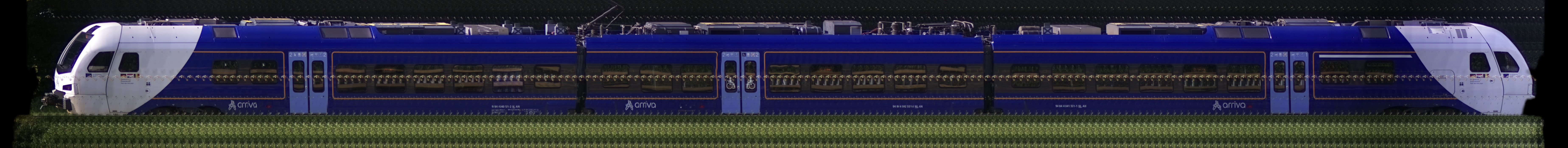 There should be a train photo here :'(