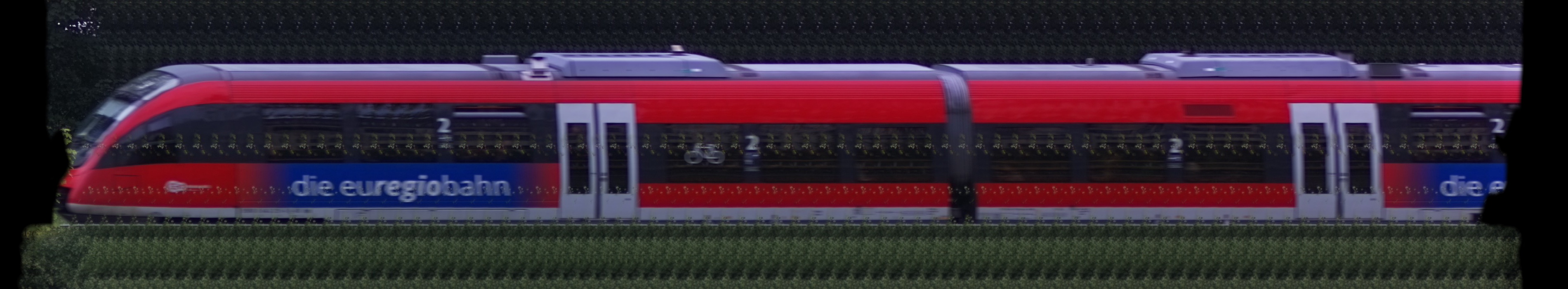 There should be a train photo here :'(