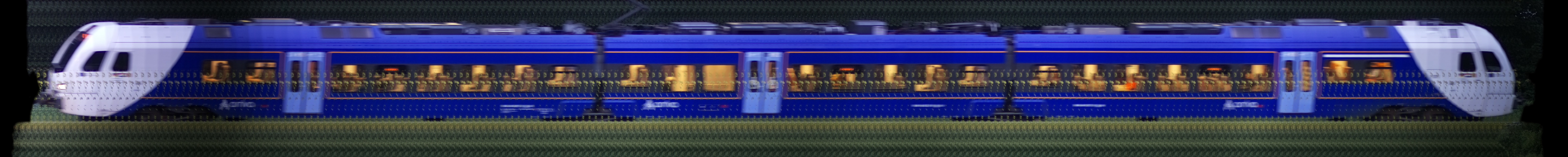 There should be a train photo here :'(