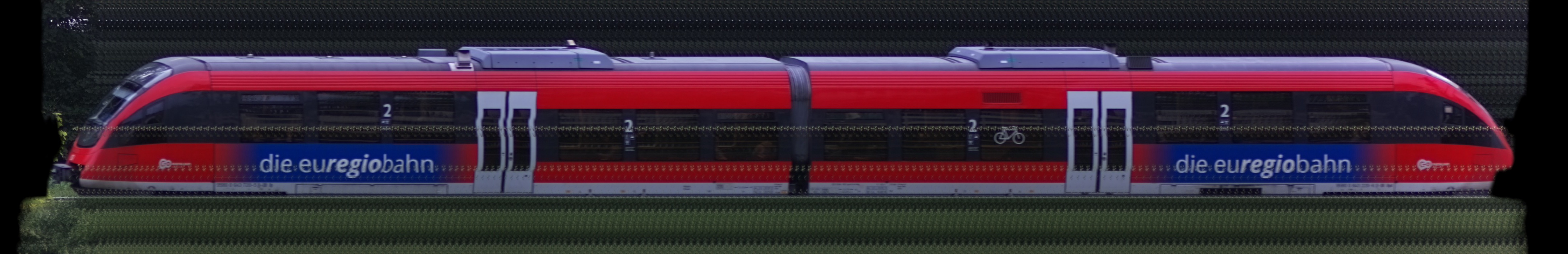 There should be a train photo here :'(