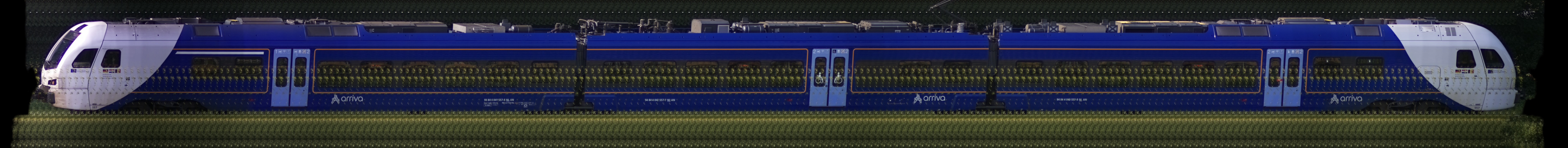 There should be a train photo here :'(