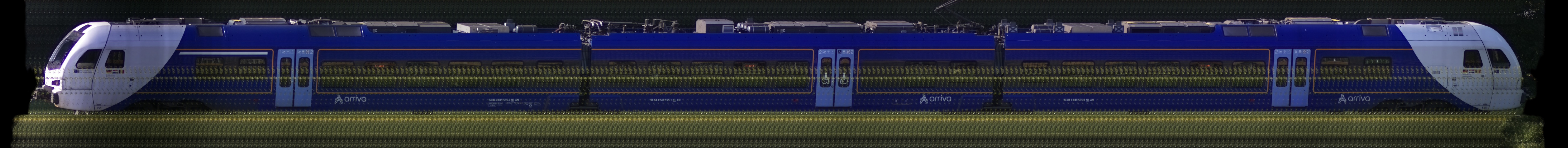There should be a train photo here :'(