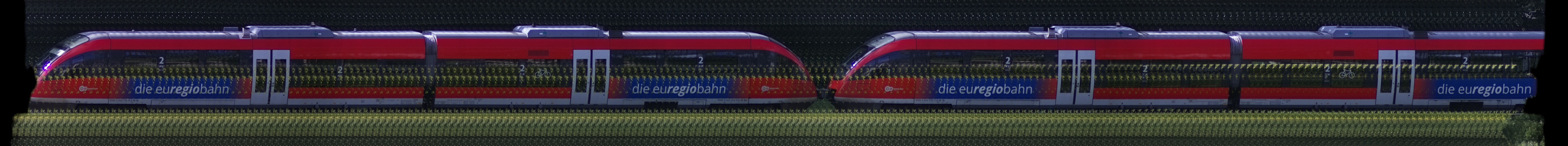 There should be a train photo here :'(