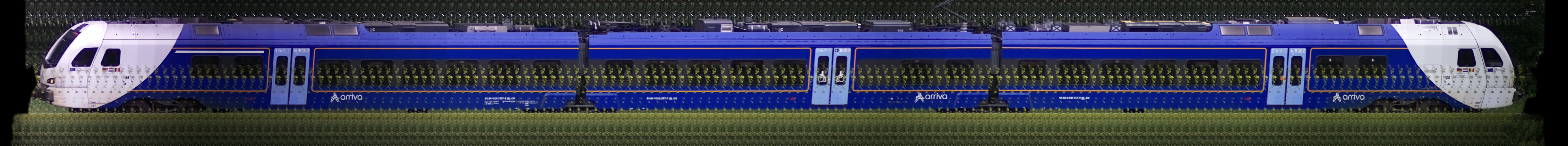 There should be a train photo here :'(