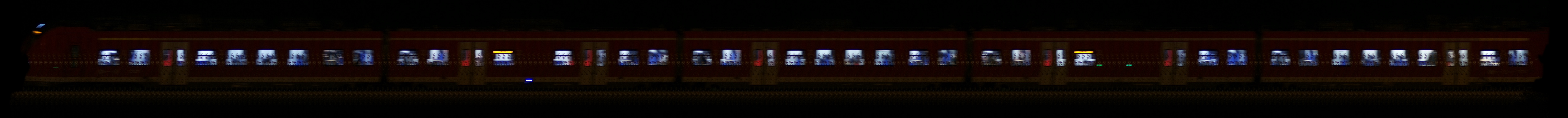 There should be a train photo here :'(