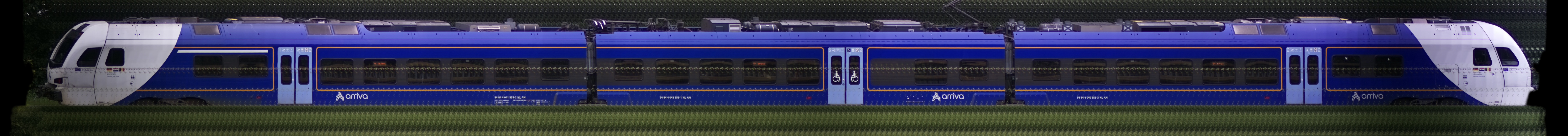 There should be a train photo here :'(