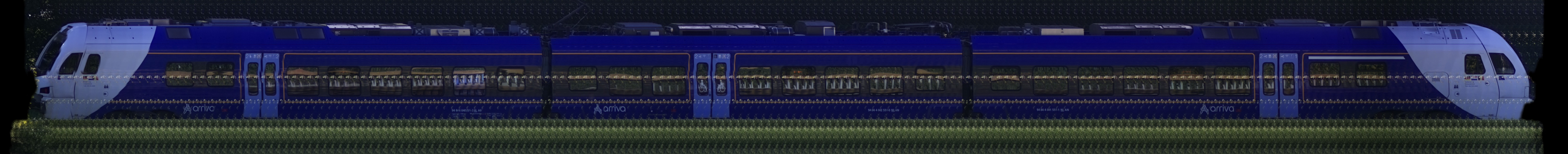 There should be a train photo here :'(