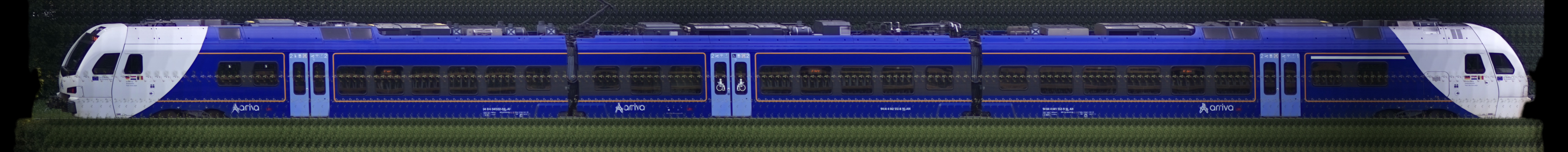 There should be a train photo here :'(
