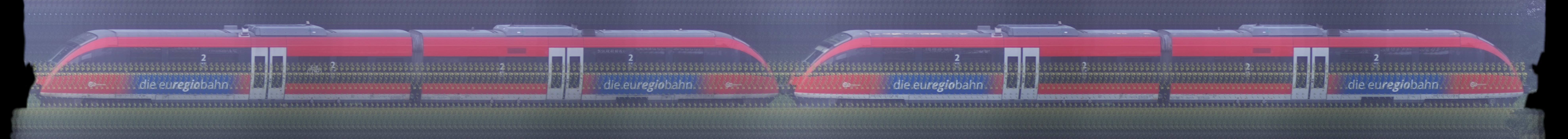 There should be a train photo here :'(