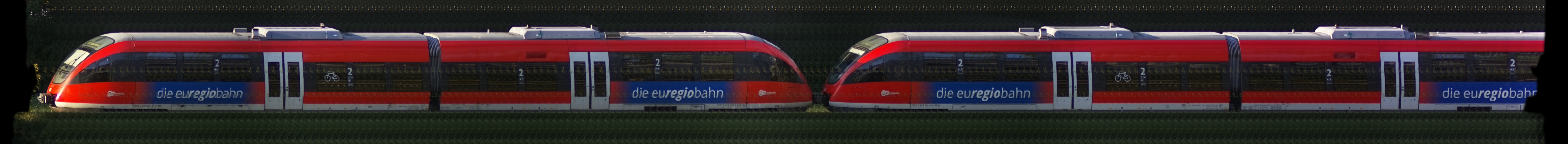 There should be a train photo here :'(