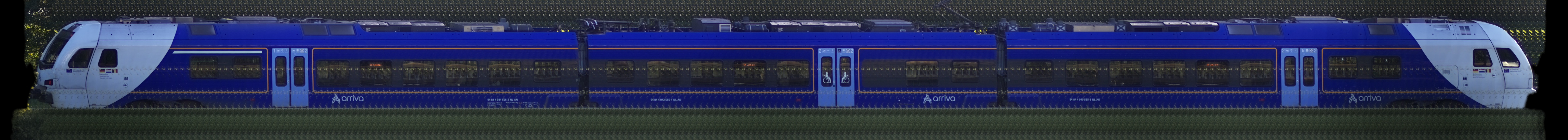 There should be a train photo here :'(