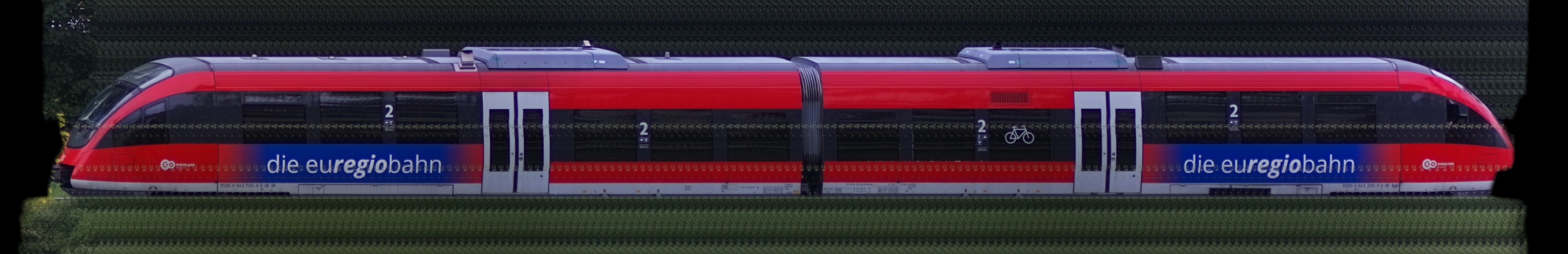 There should be a train photo here :'(