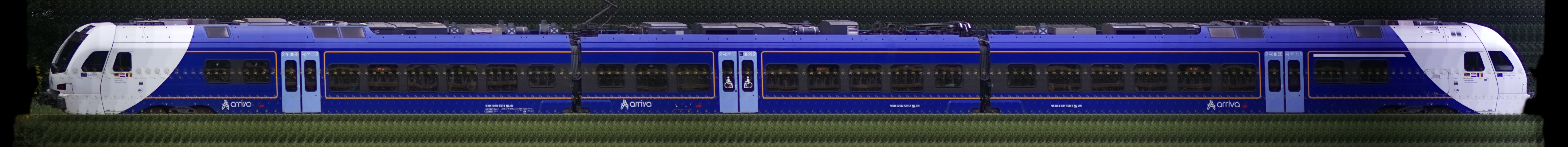 There should be a train photo here :'(