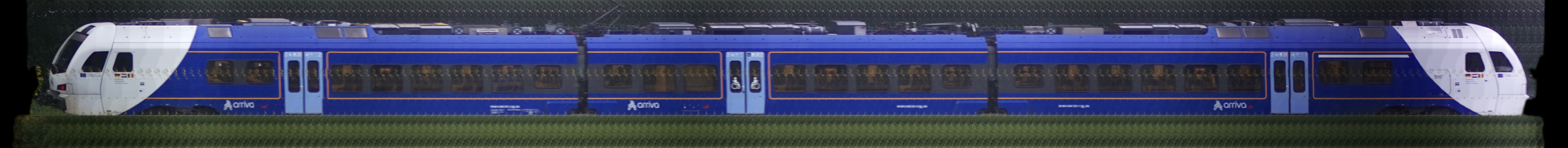 There should be a train photo here :'(