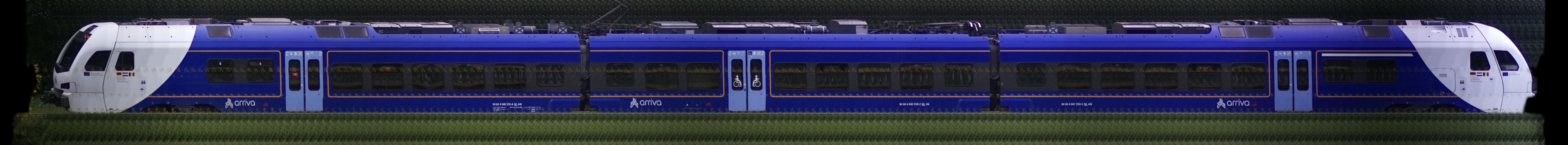 There should be a train photo here :'(