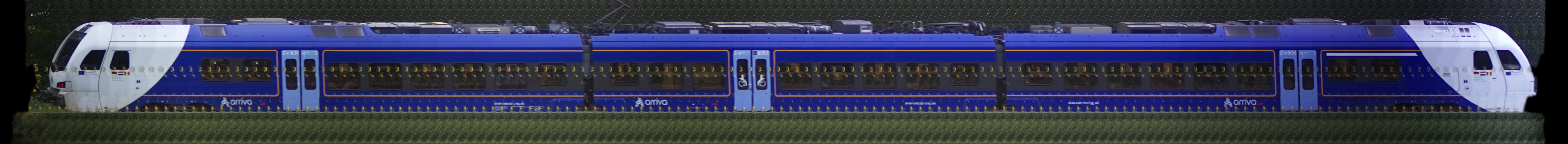 There should be a train photo here :'(