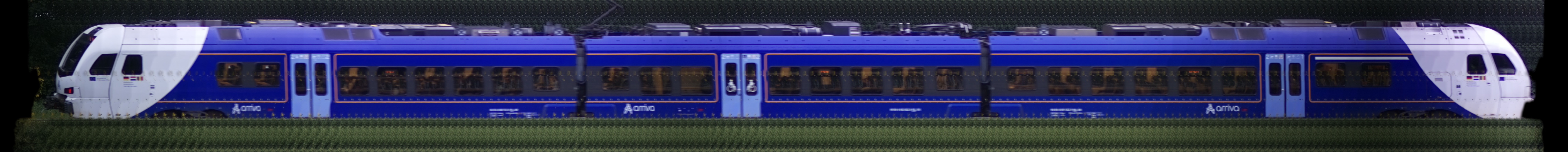 There should be a train photo here :'(