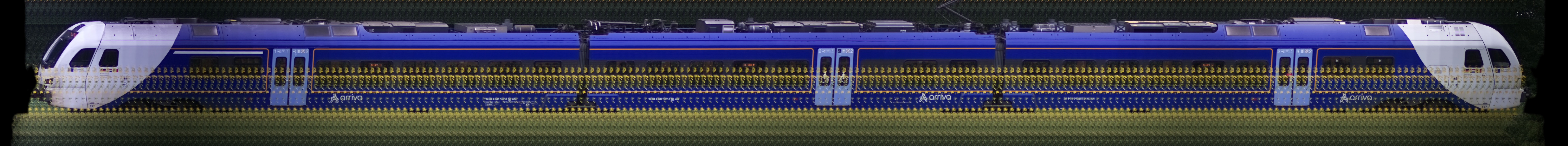 There should be a train photo here :'(