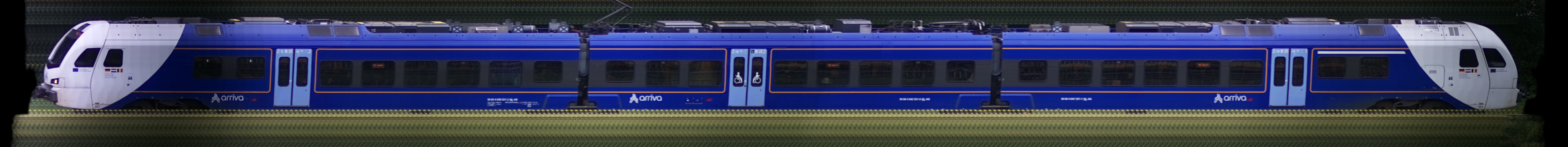 There should be a train photo here :'(
