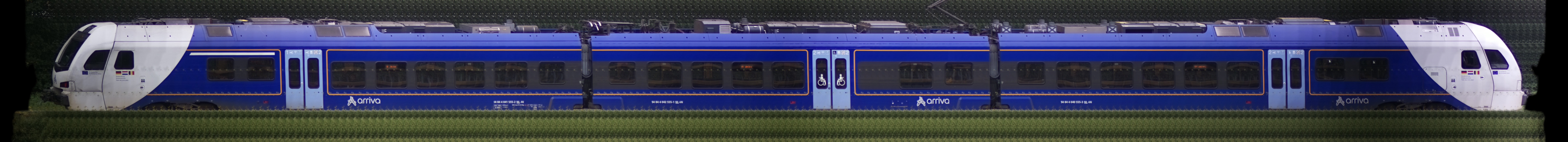 There should be a train photo here :'(