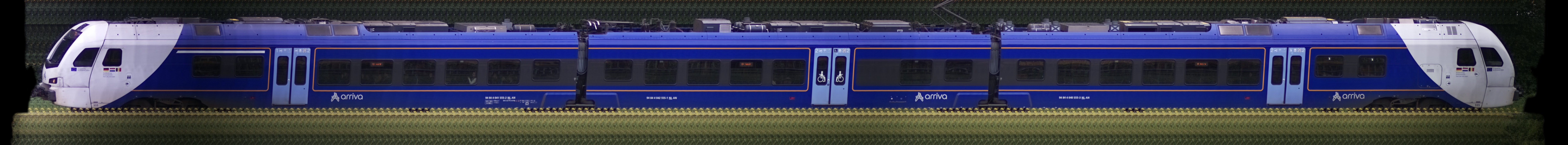 There should be a train photo here :'(