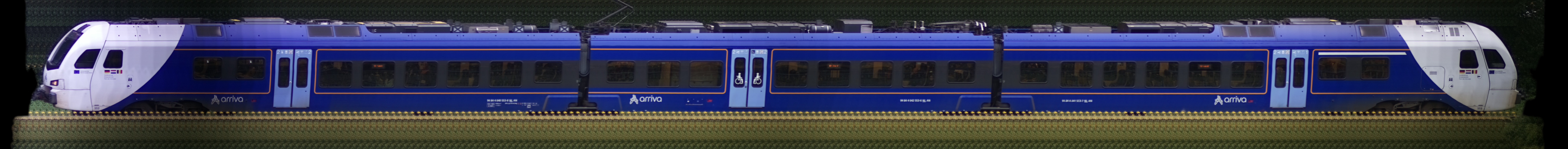 There should be a train photo here :'(