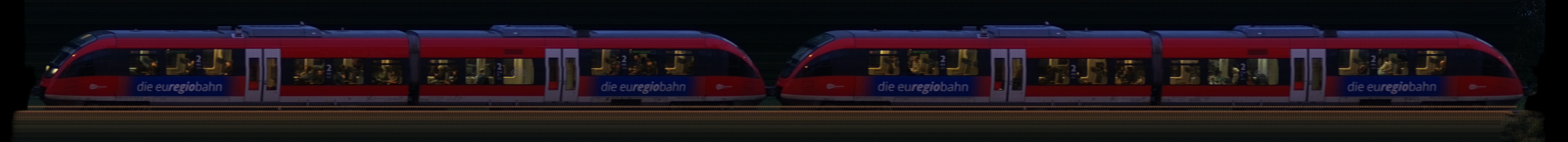 There should be a train photo here :'(