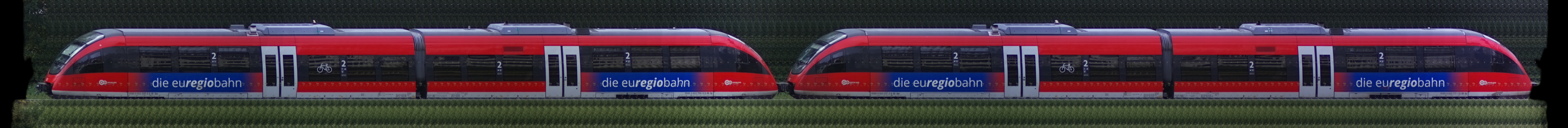 There should be a train photo here :'(