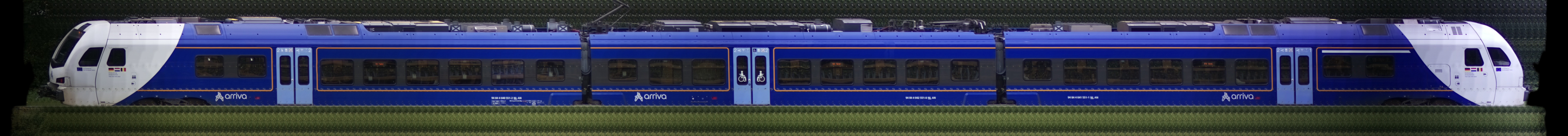 There should be a train photo here :'(
