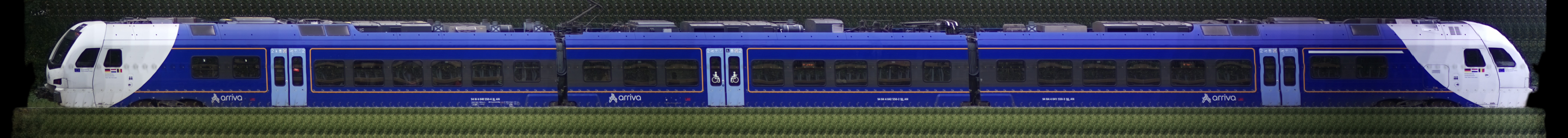 There should be a train photo here :'(