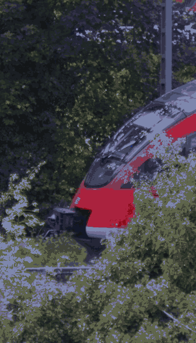 There should be a train video here :'(
