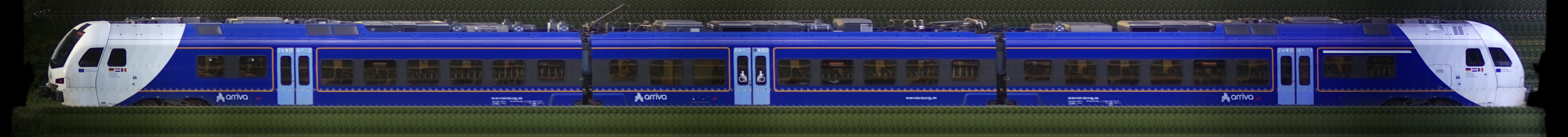 There should be a train photo here :'(