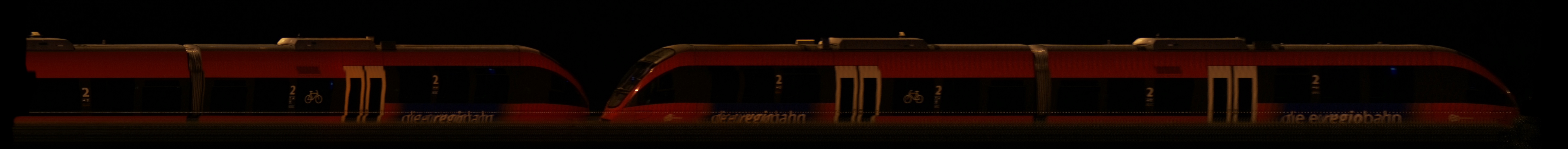 There should be a train photo here :'(