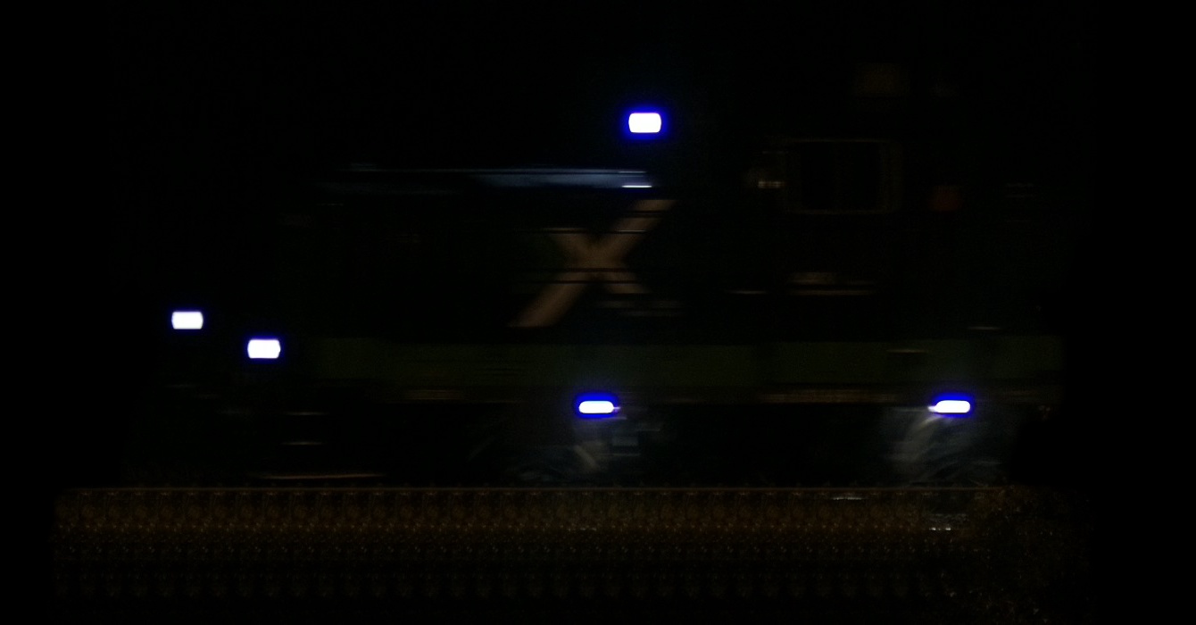 There should be a train photo here :'(