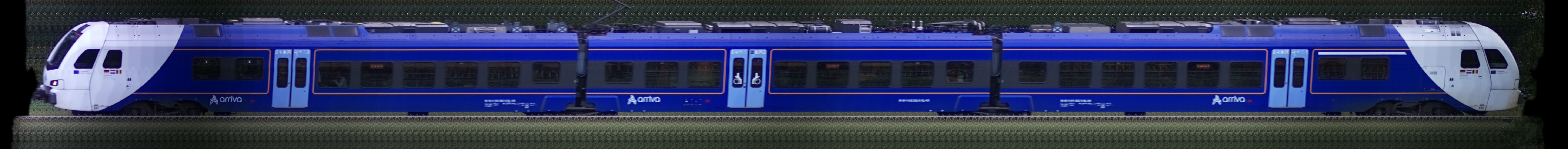 There should be a train photo here :'(