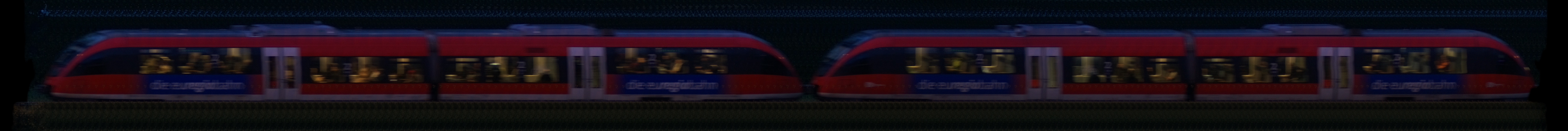 There should be a train photo here :'(