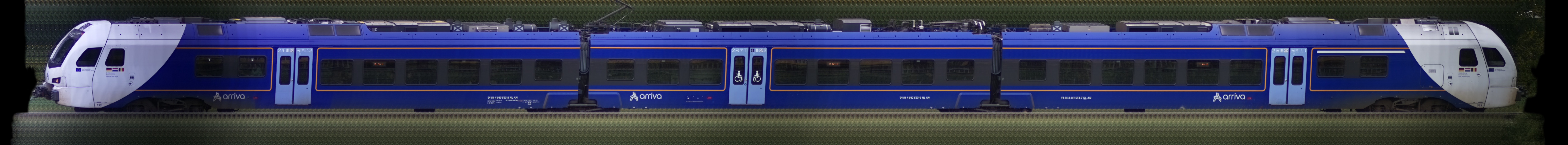 There should be a train photo here :'(