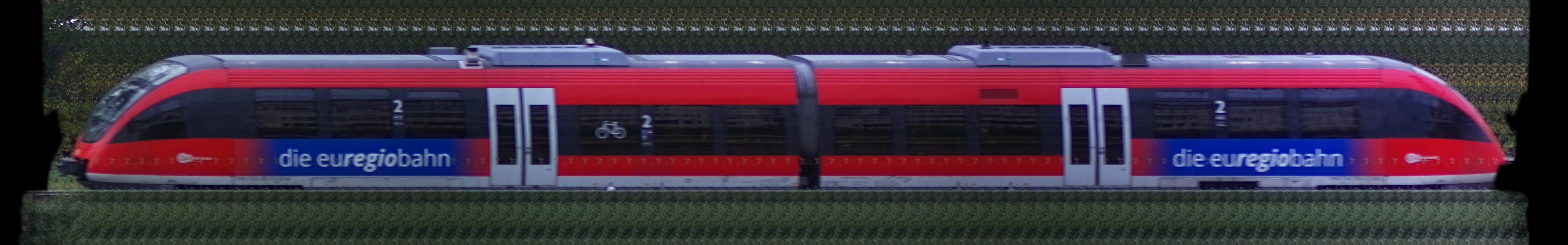 There should be a train photo here :'(