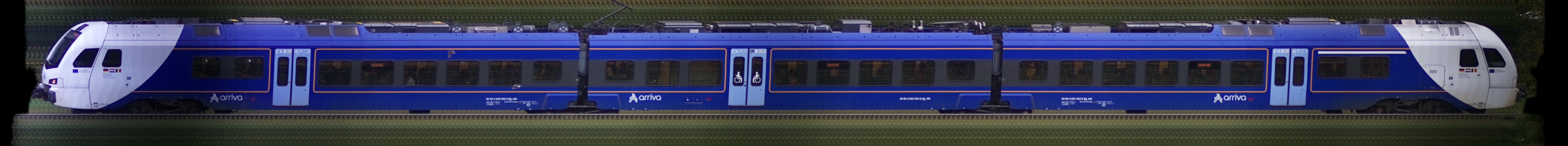 There should be a train photo here :'(