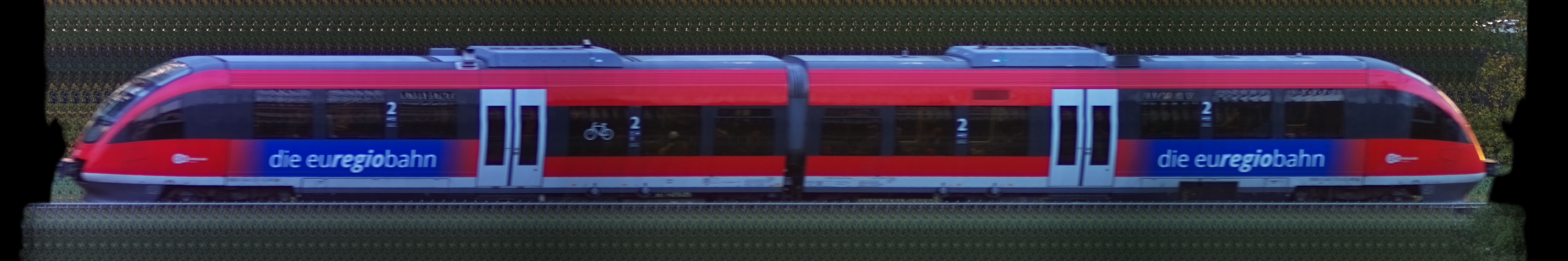 There should be a train photo here :'(