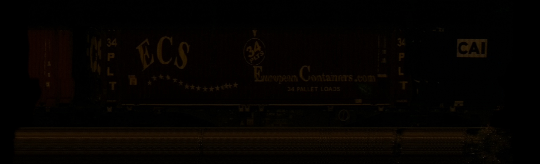 There should be a train photo here :'(