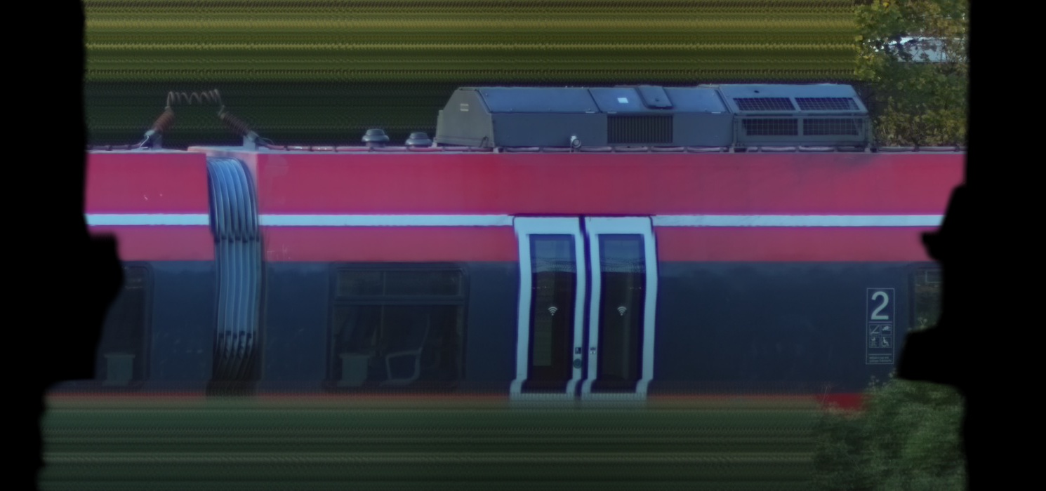 There should be a train photo here :'(