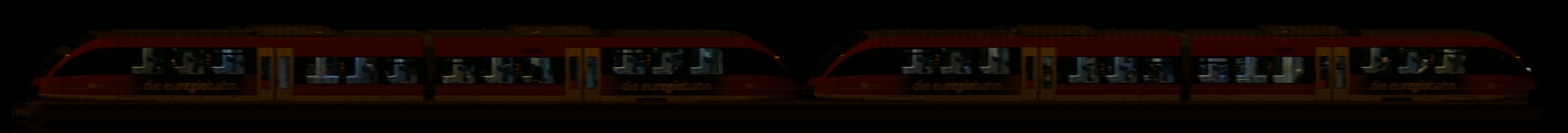 There should be a train photo here :'(