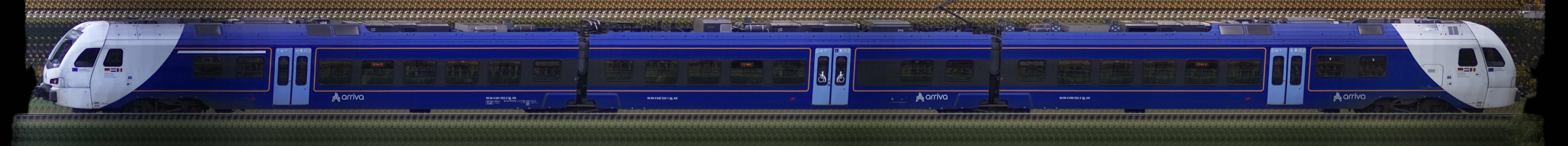 There should be a train photo here :'(