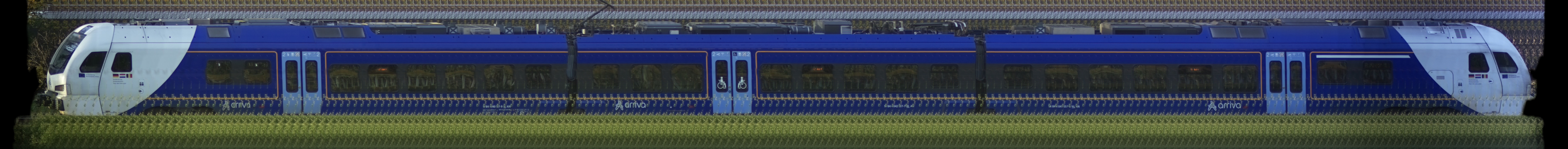 There should be a train photo here :'(